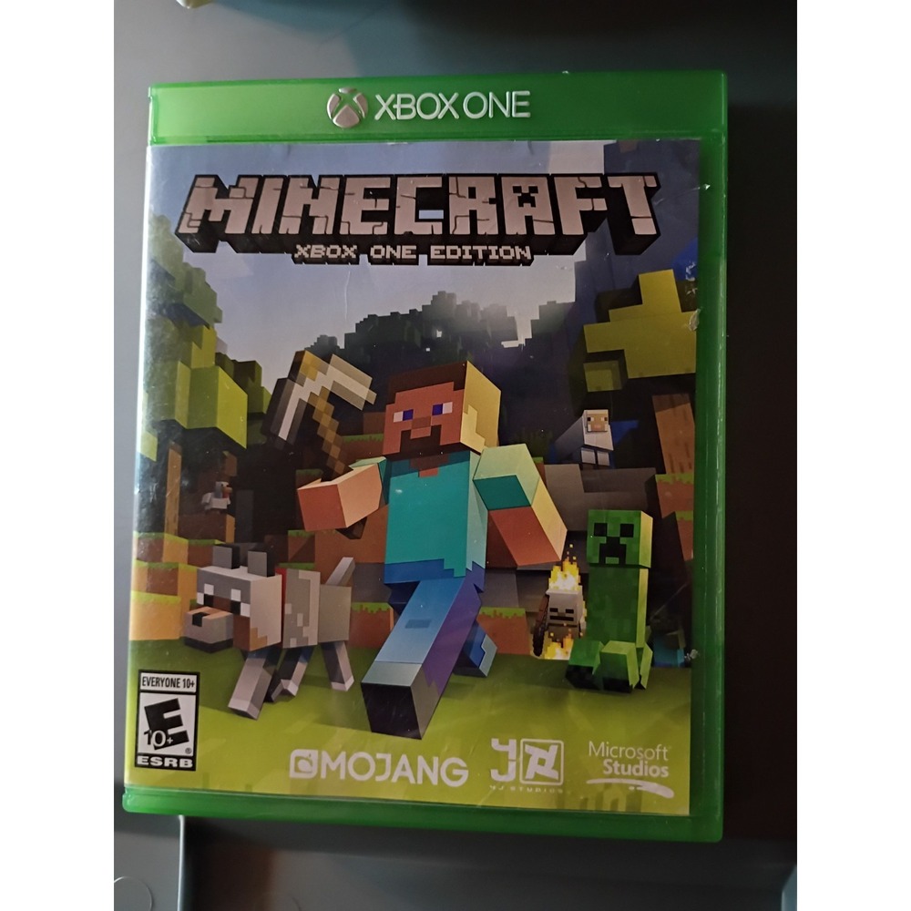 Minecraft Xbox One Edition Video Game Mojang Microsoft Studios Disc Case
